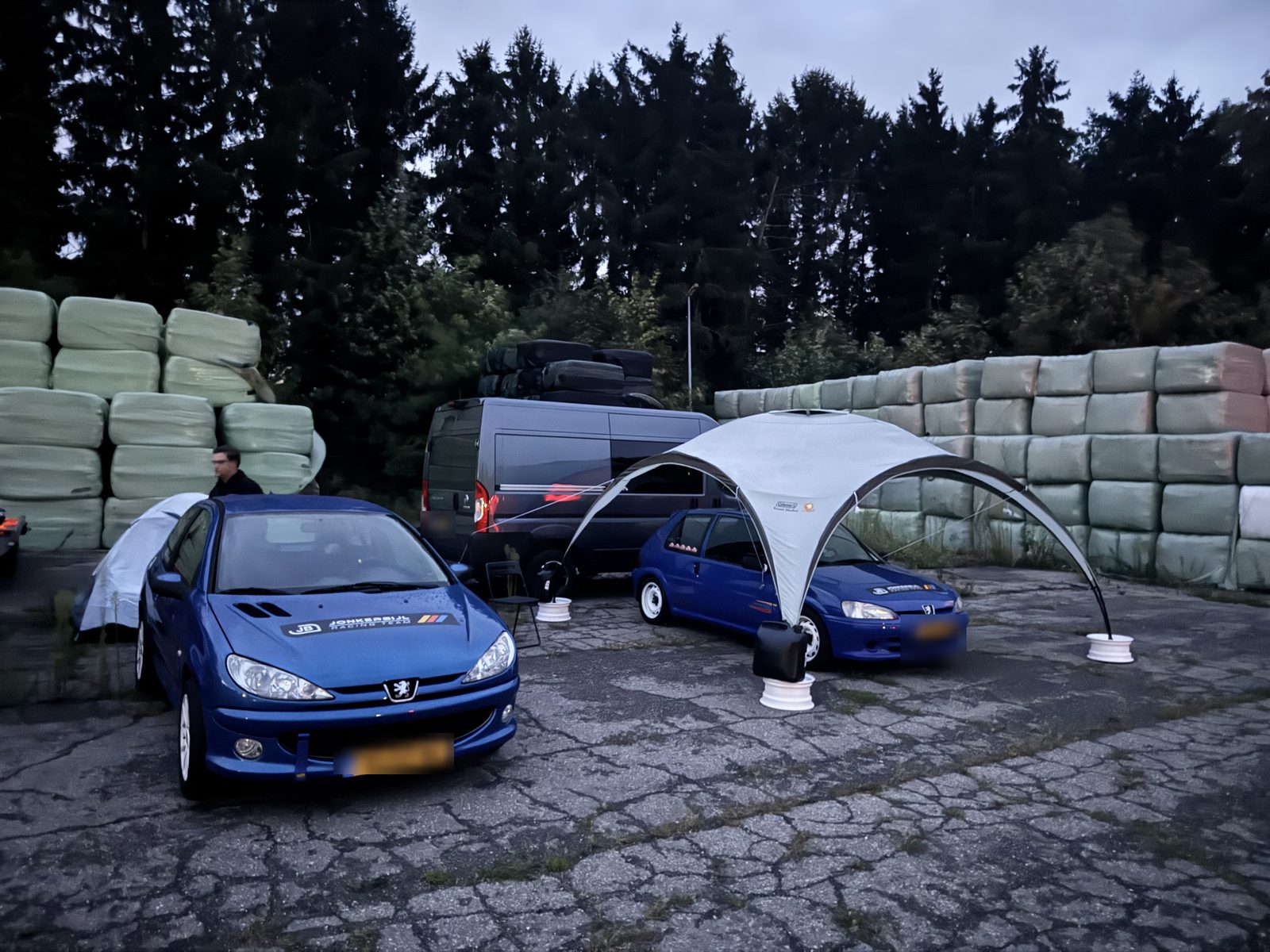 De 206 en de 106 in het rennerskwartier.